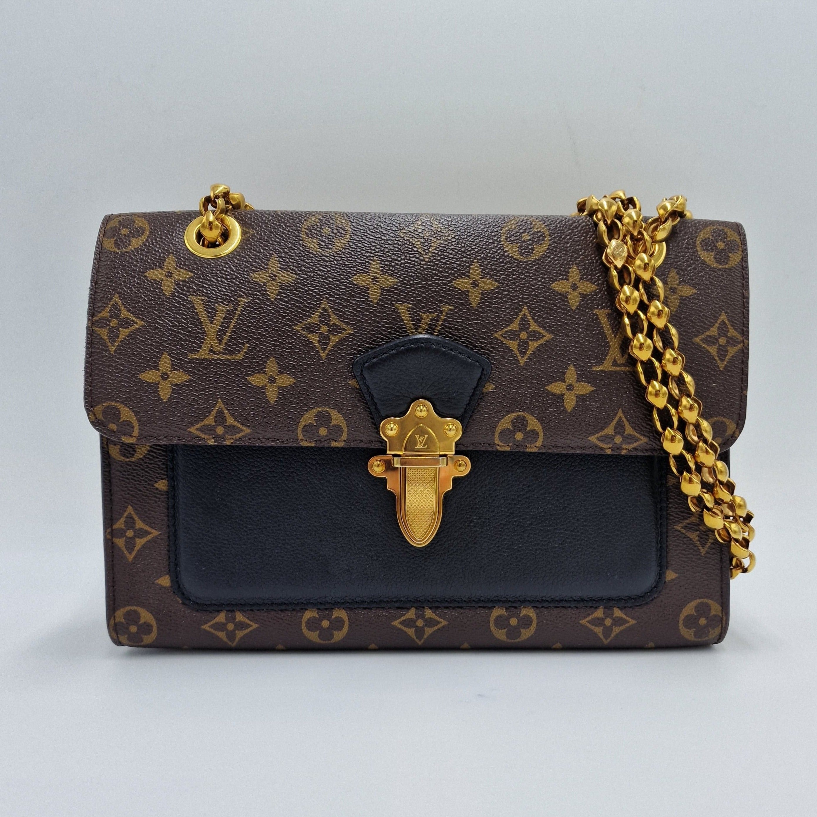 Louis Vuitton Victoire Bag