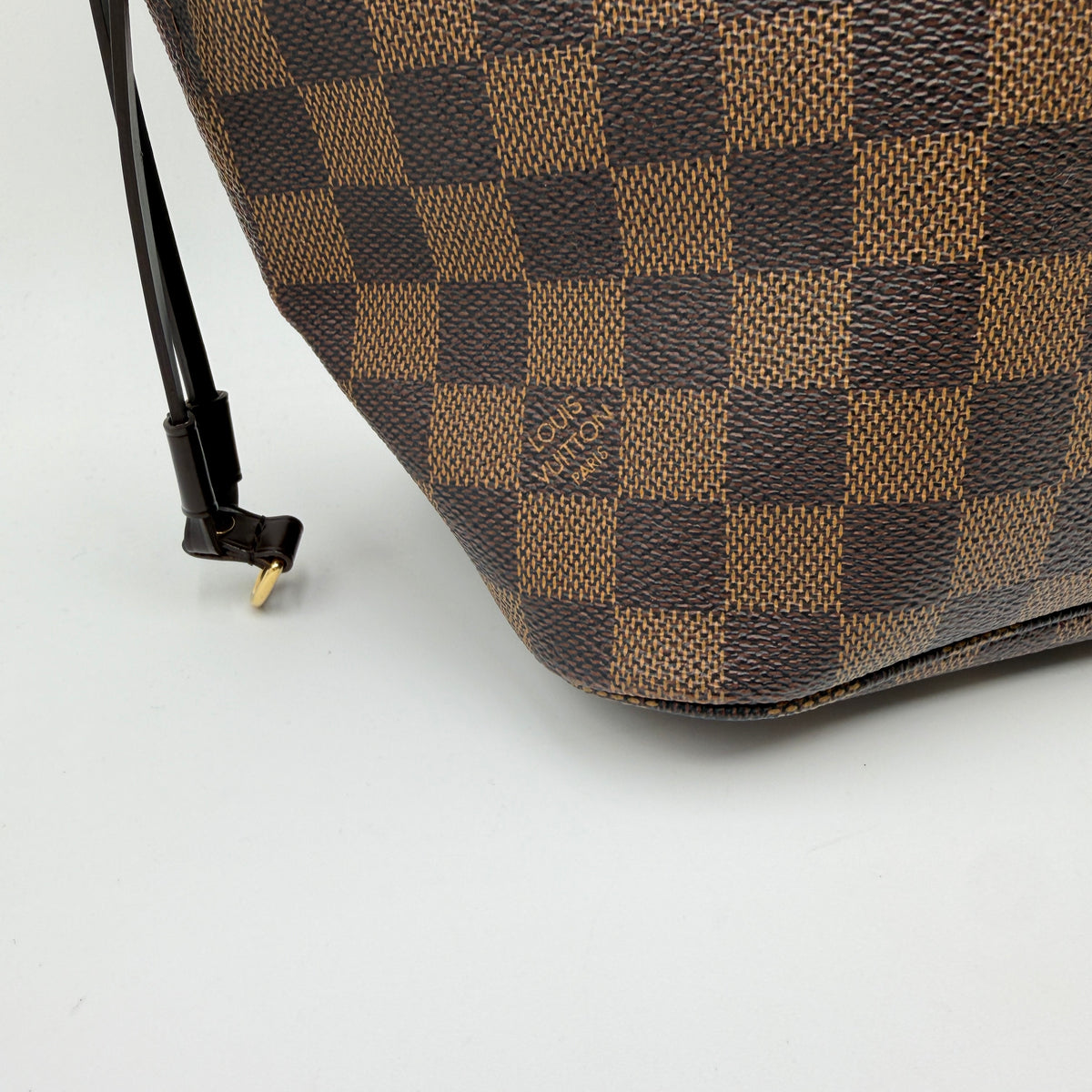 Louis Vuitton Neverfull MM Damier Ebene.