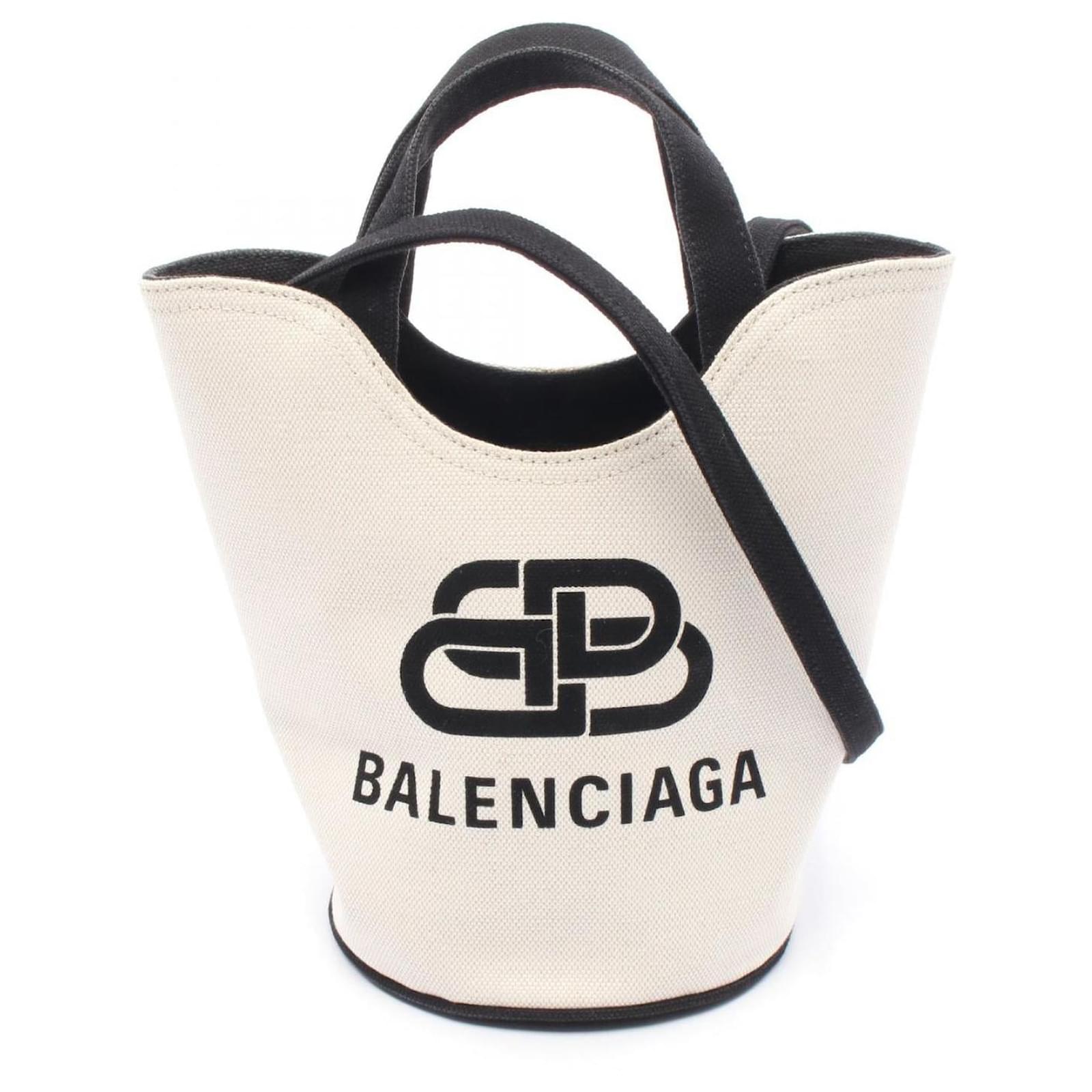 Balenciaga Bucket