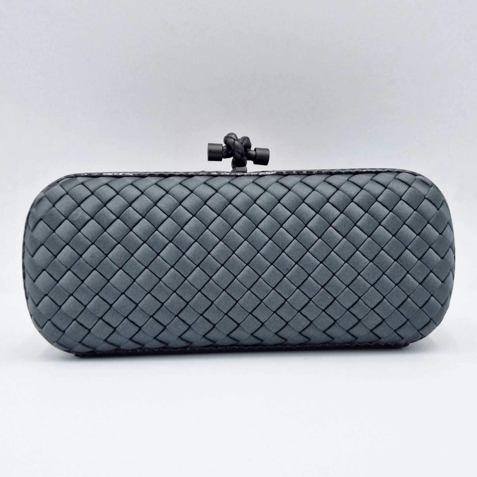 Bottega Veneta Pochette Knot