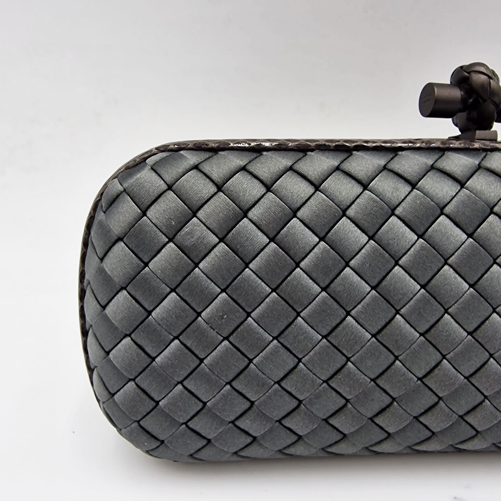Bottega Veneta Pochette Knot