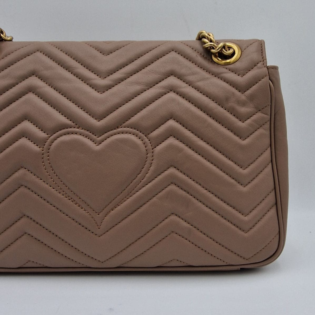 Gucci Marmont Medium Shoulder Bag