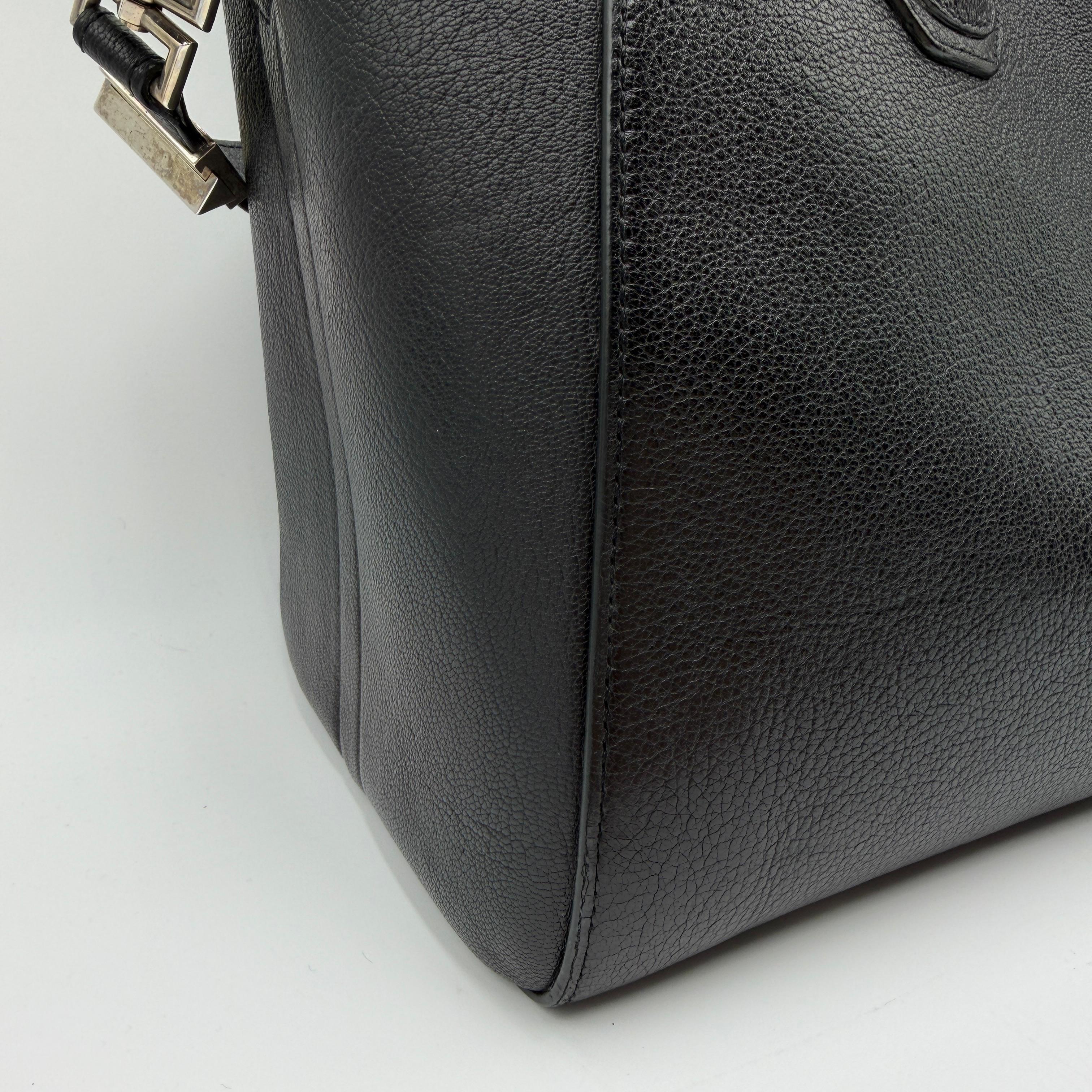 Givenchy Antigona Medium Black