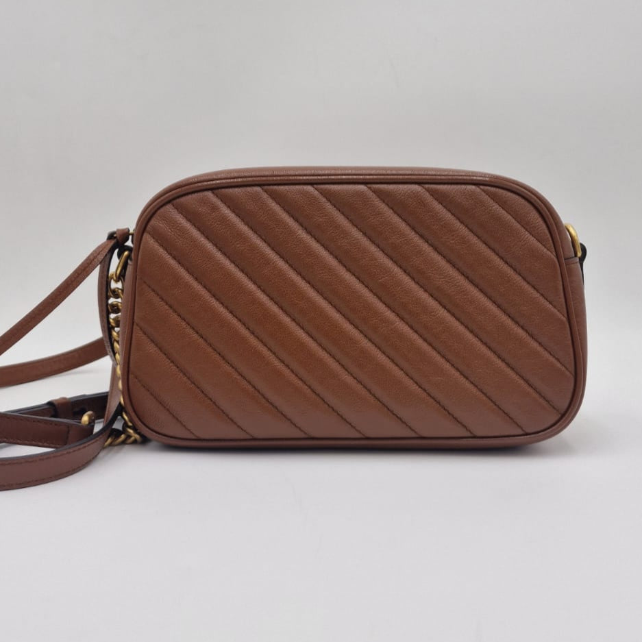 Mini bolso Gucci Marmont Matelassé Negro
