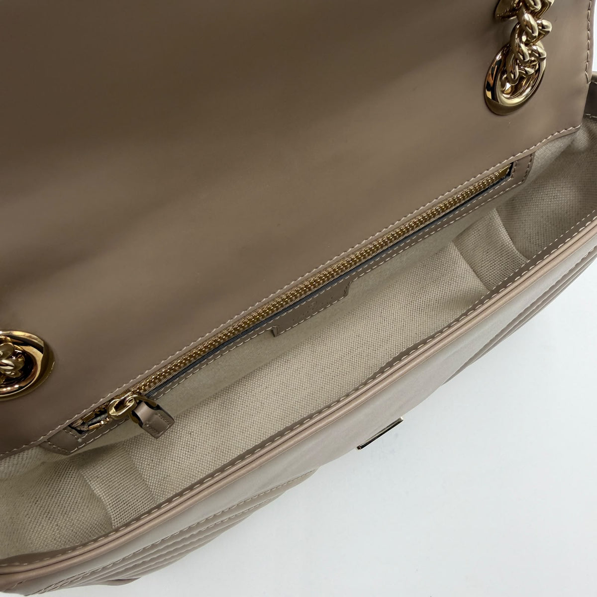 Gucci GG Marmont Medium