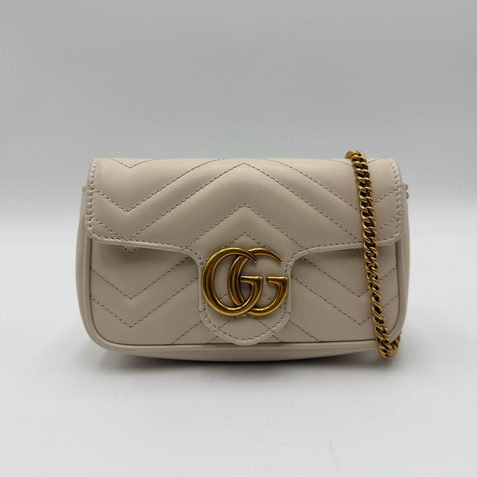 Gucci Super Mini Marmont