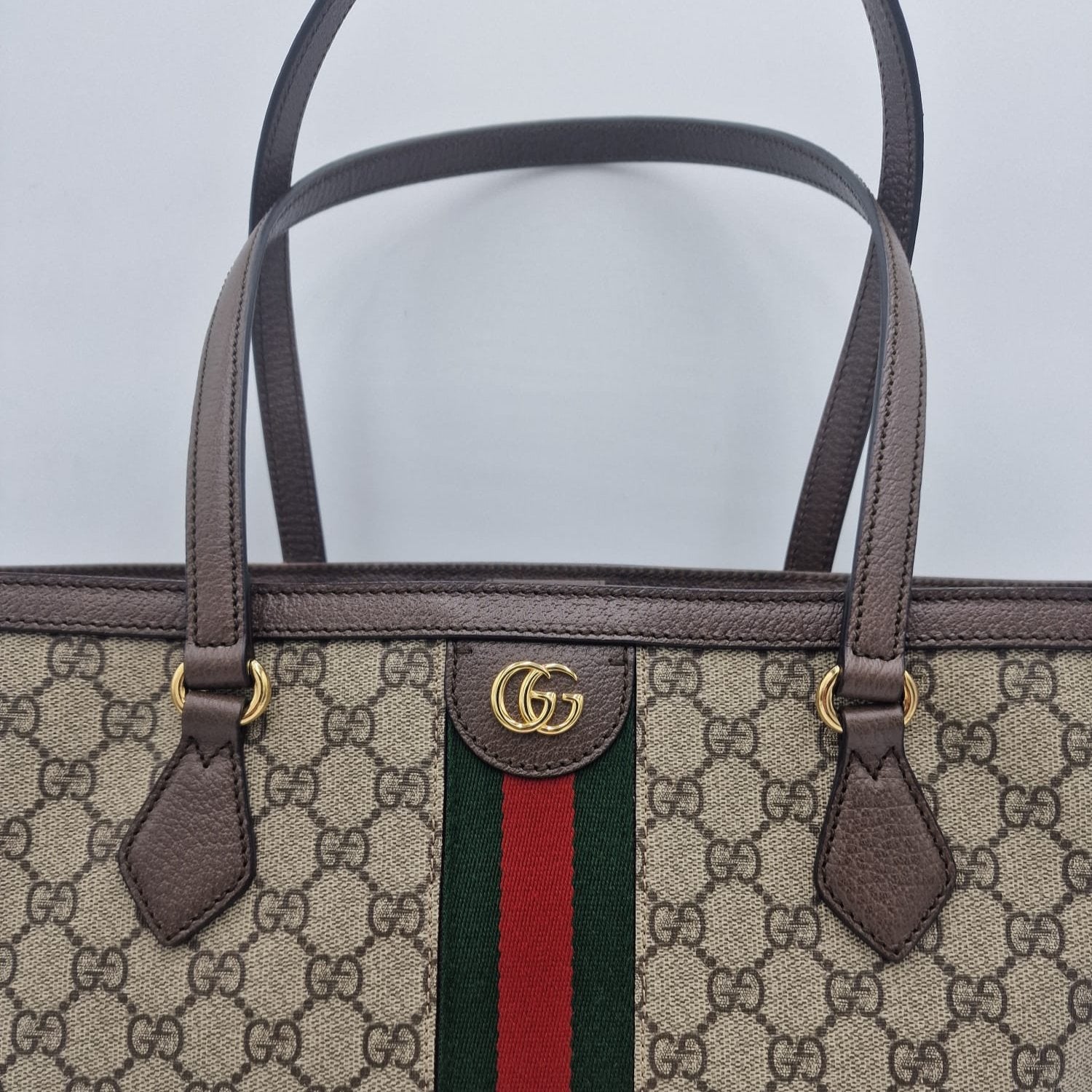 Bolso tote Gucci Ophidia GG mediano