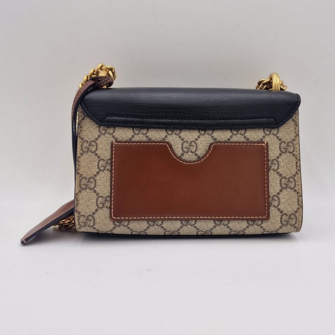 Gucci Padlock Signature.