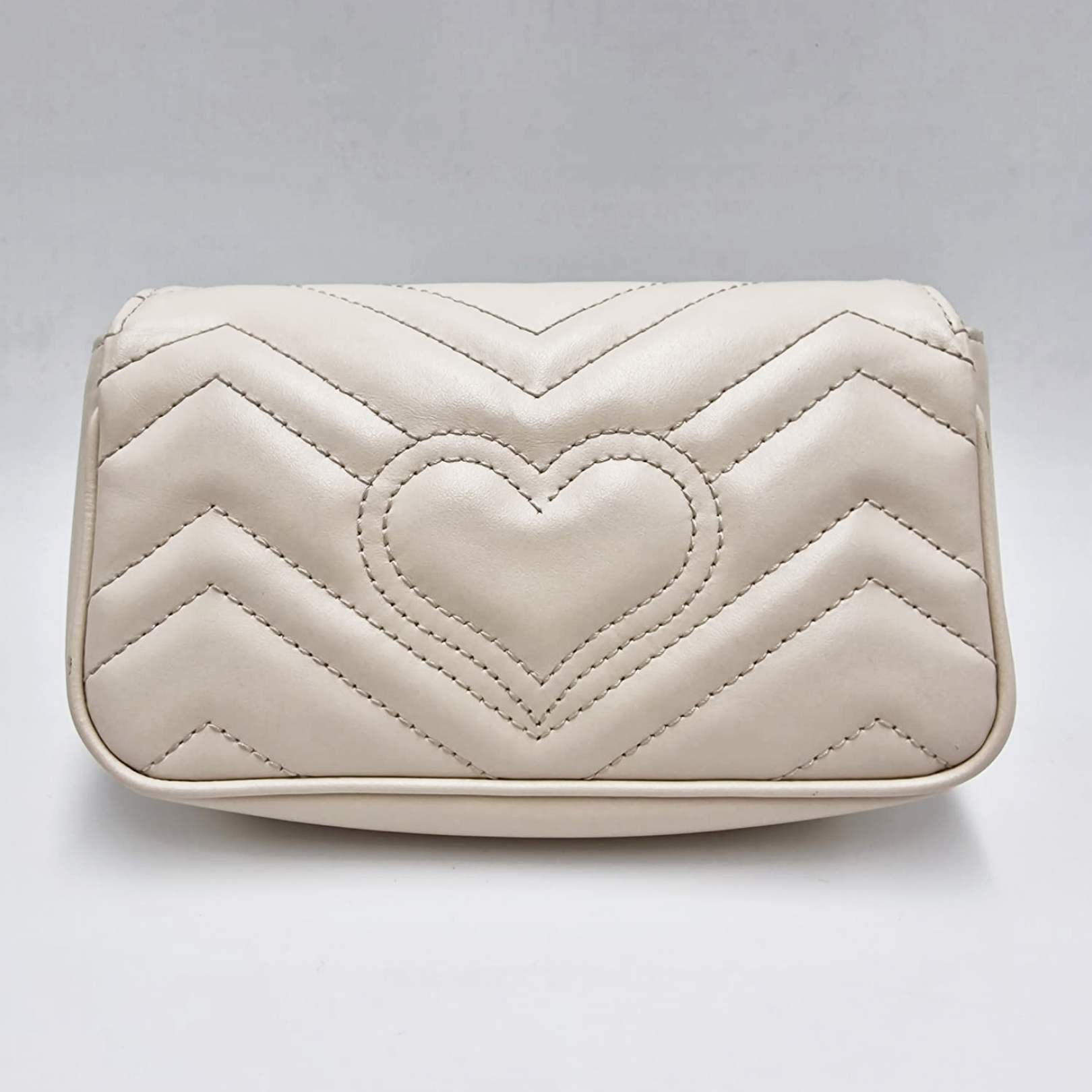 Gucci Super Mini GG Marmont Chain Bag