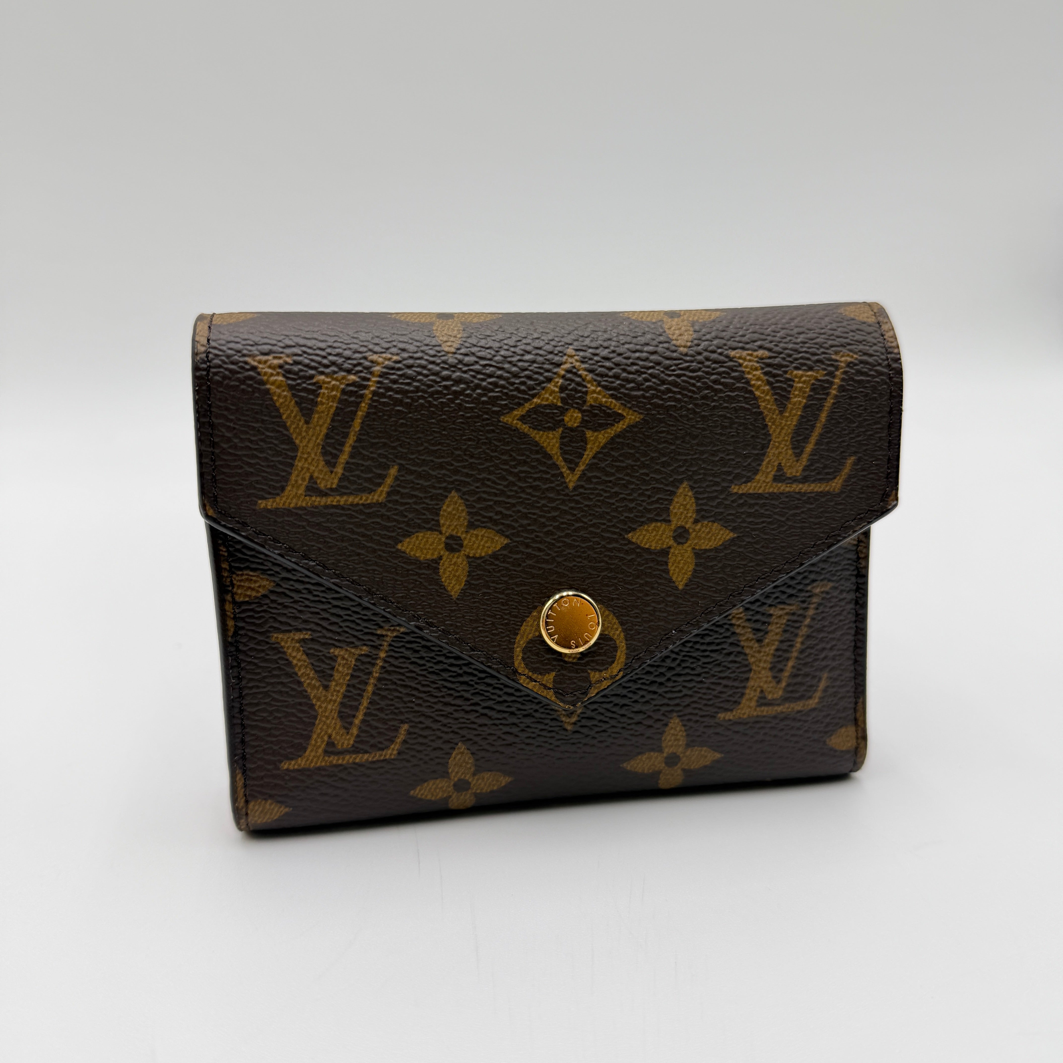 Louis Vuitton Victorine