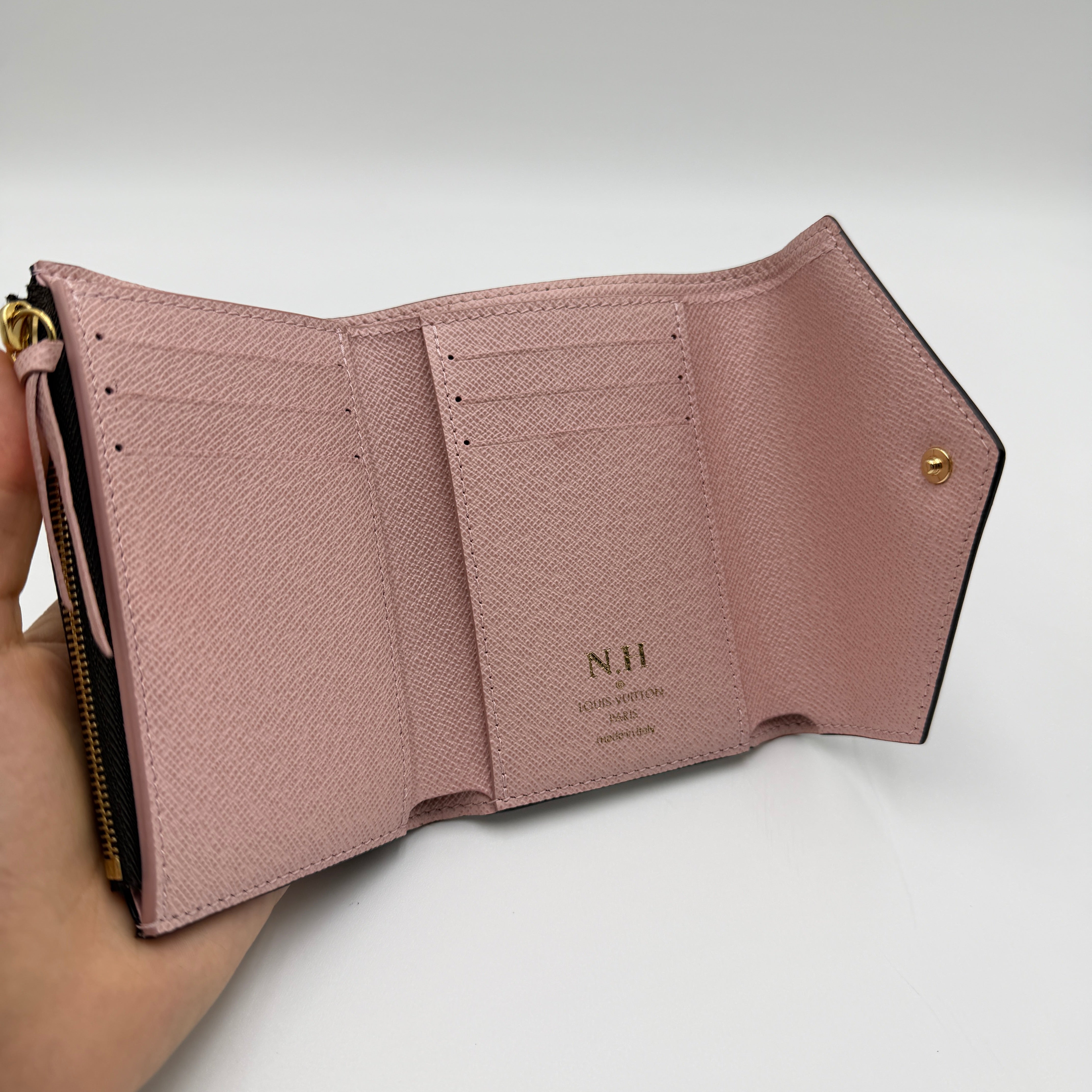 Louis Vuitton Victorine