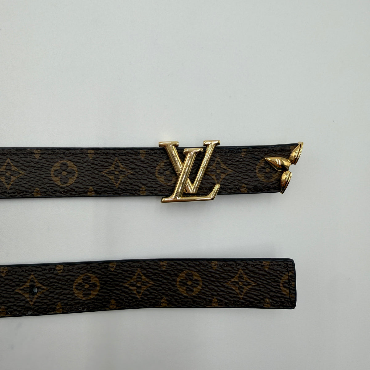 Louis Vuitton Pretty Reversible Belt