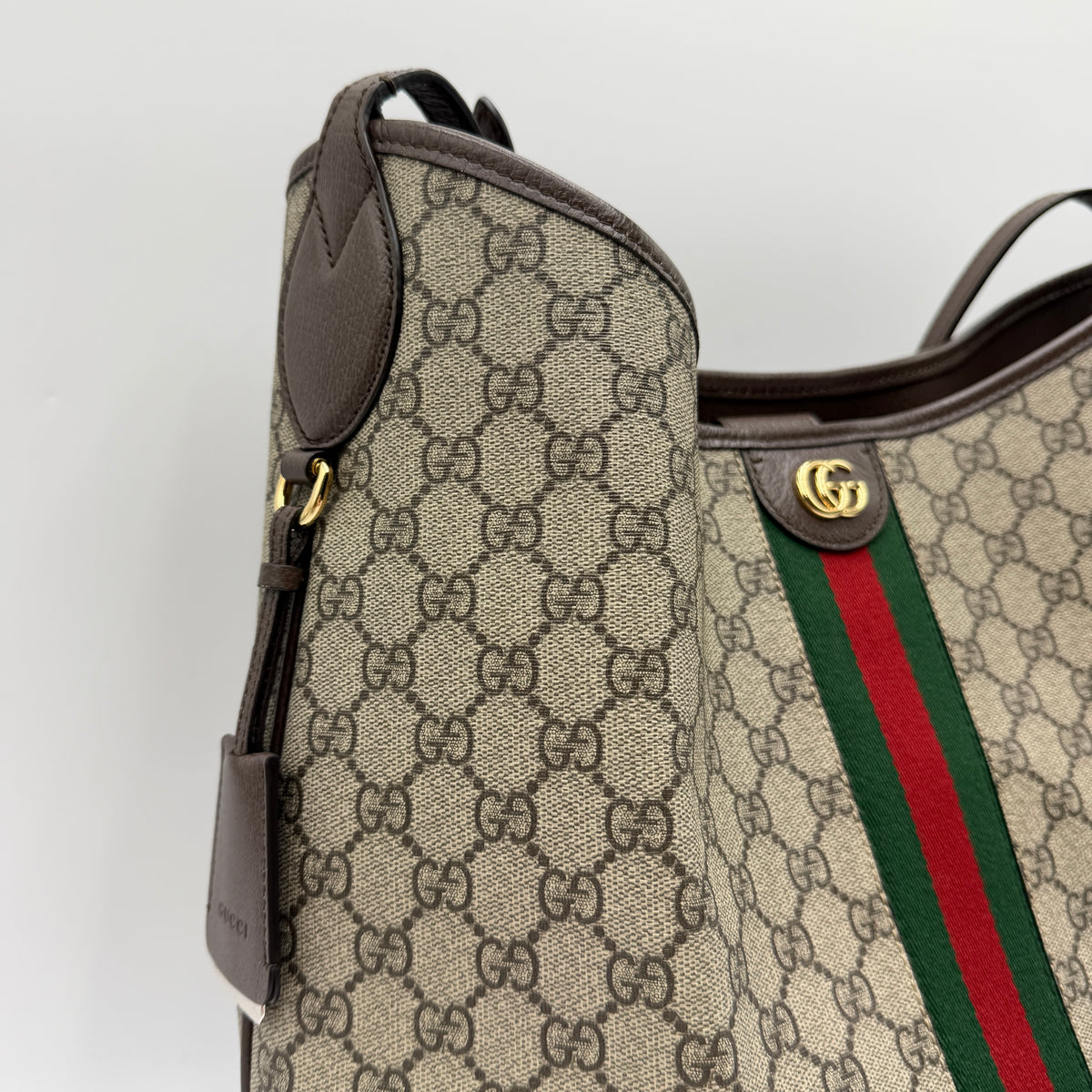 Gucci Ophidia Medium Shoulder Bag
