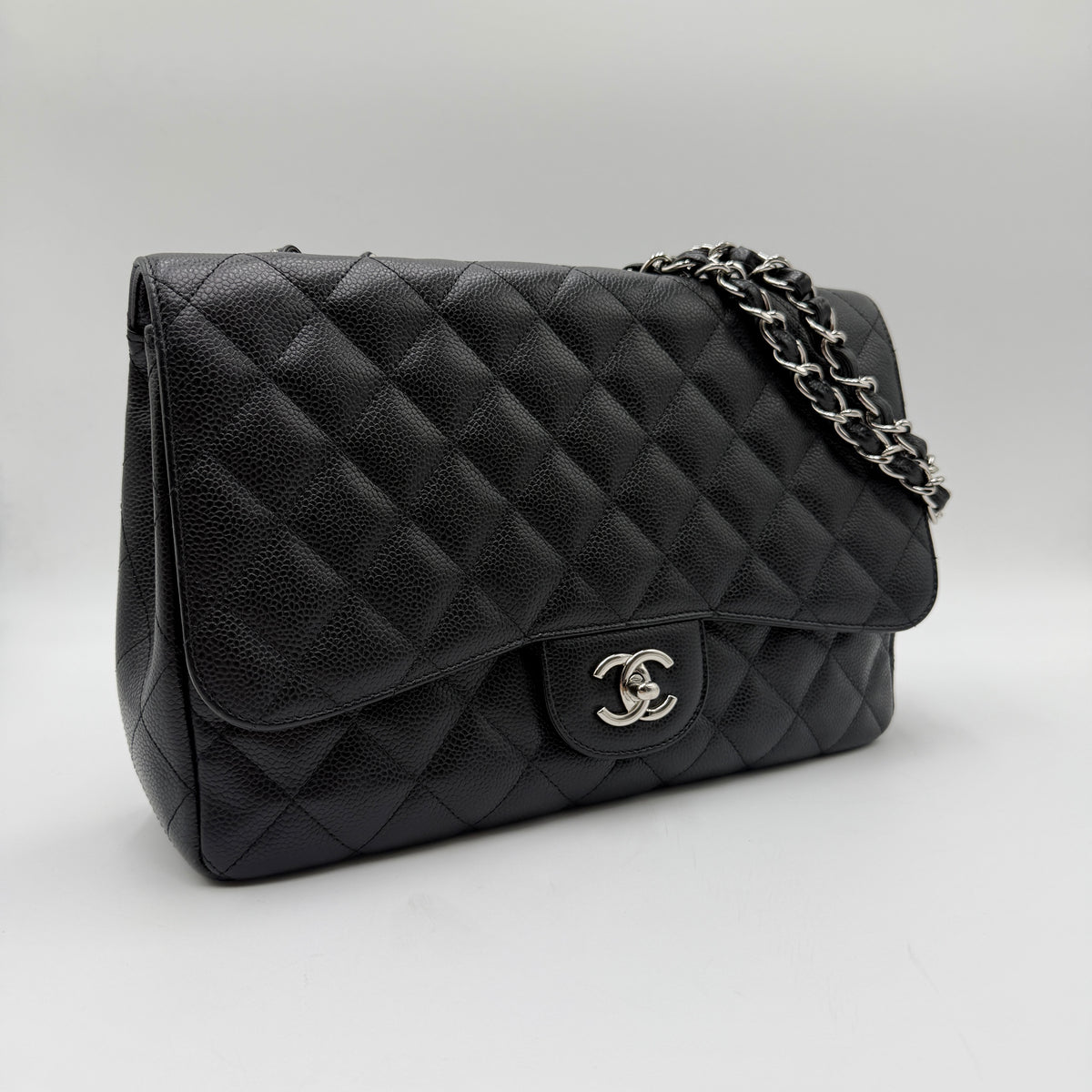 Chanel Classic Flap Jumbo