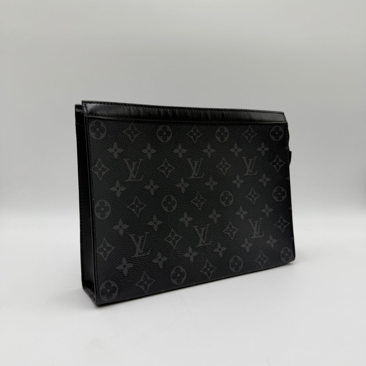 Louis Vuitton Pochette Voyage MM