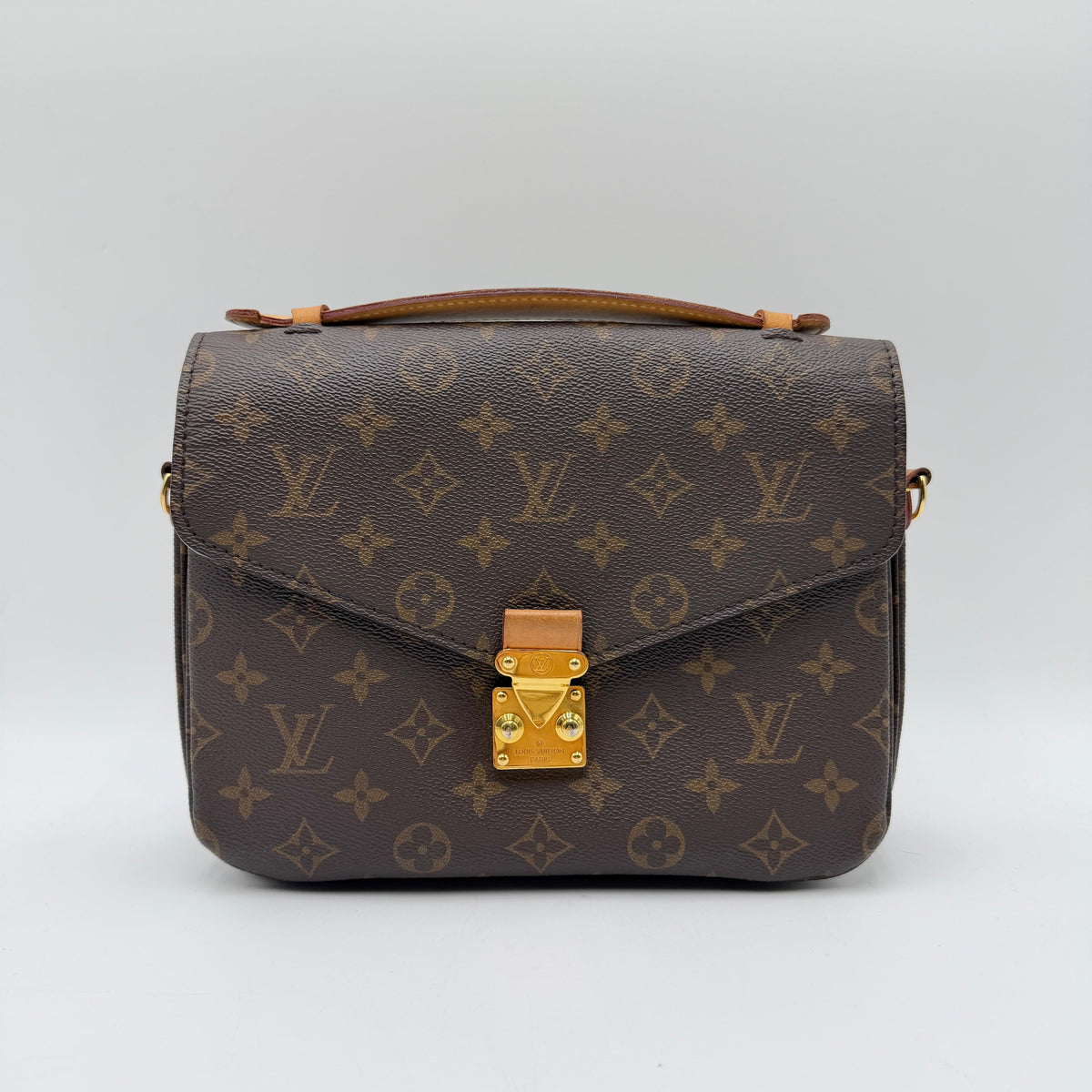 Louis Vuitton Pochette Métis
