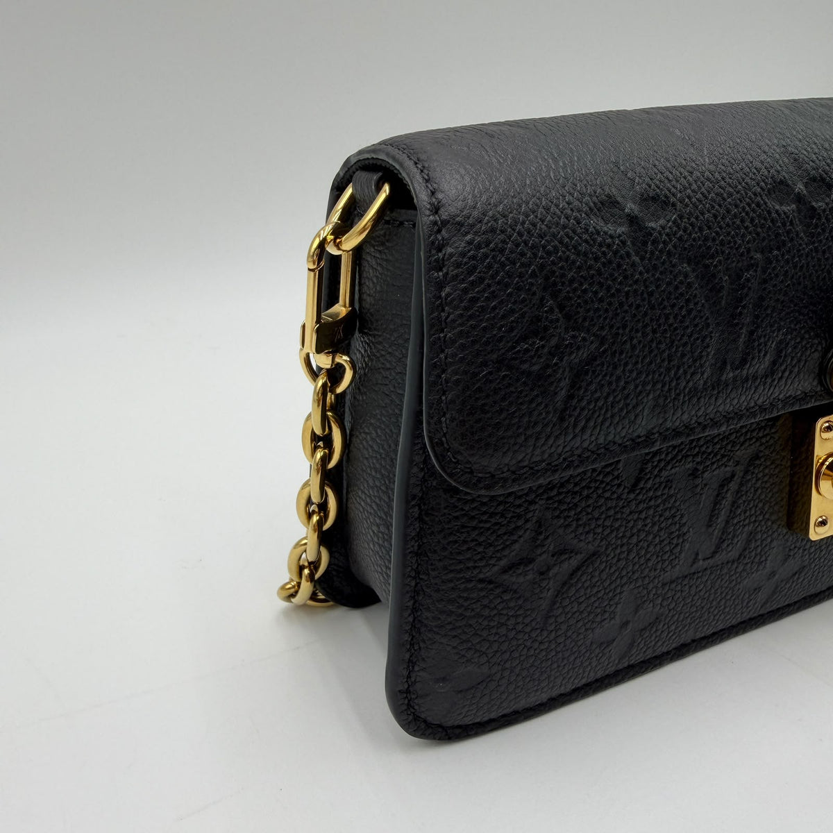 Louis Vuitton Wallet On Chain Métis