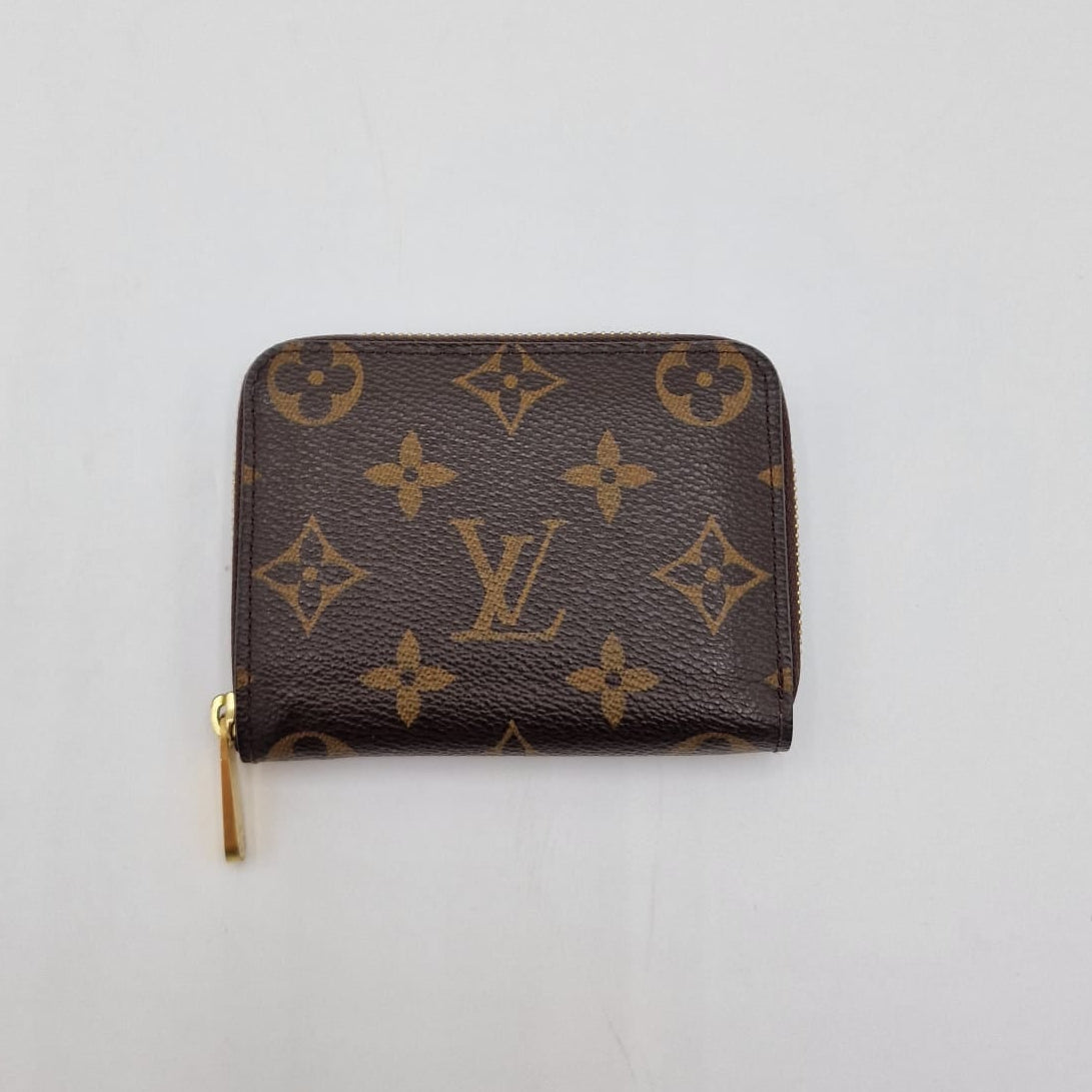 Louis Vuitton Small Zippy Wallet