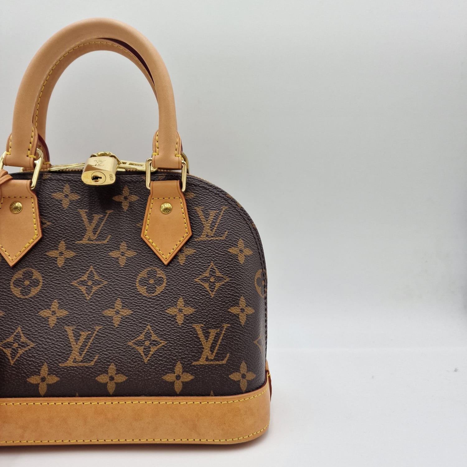 Louis Vuitton Alma BB Monogram
