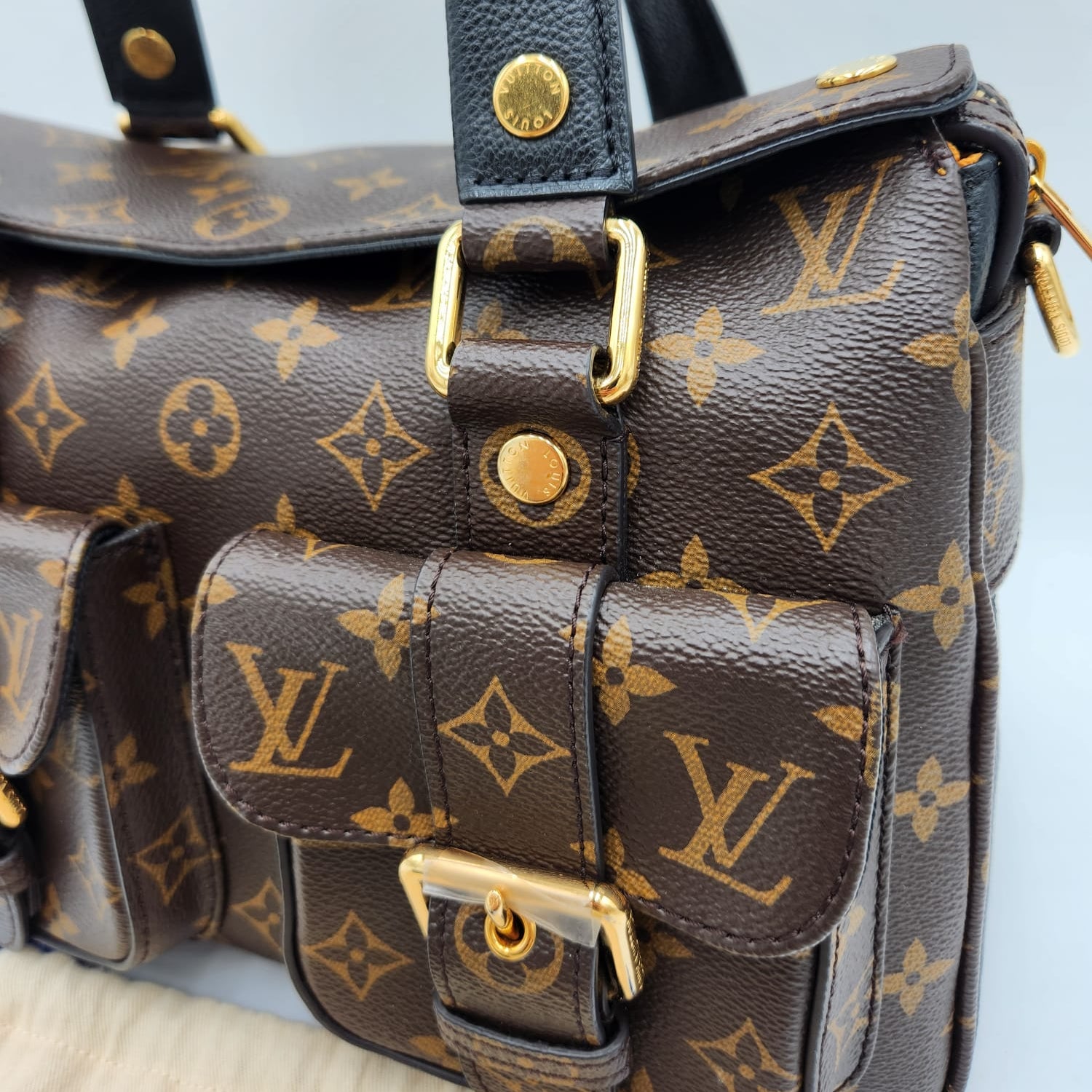 Louis Vuitton Manhattan Monogram