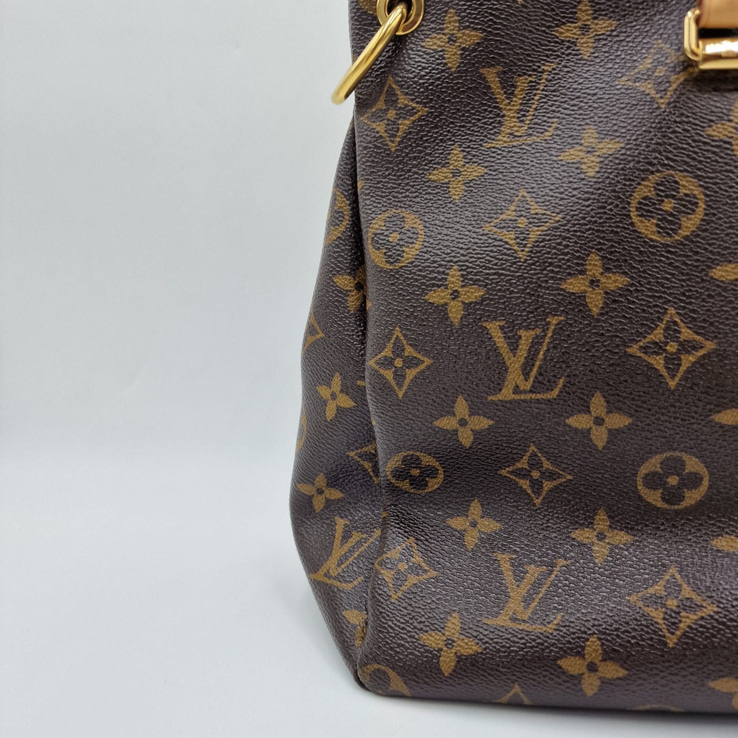 Louis Vuitton Pallas Full Monogram