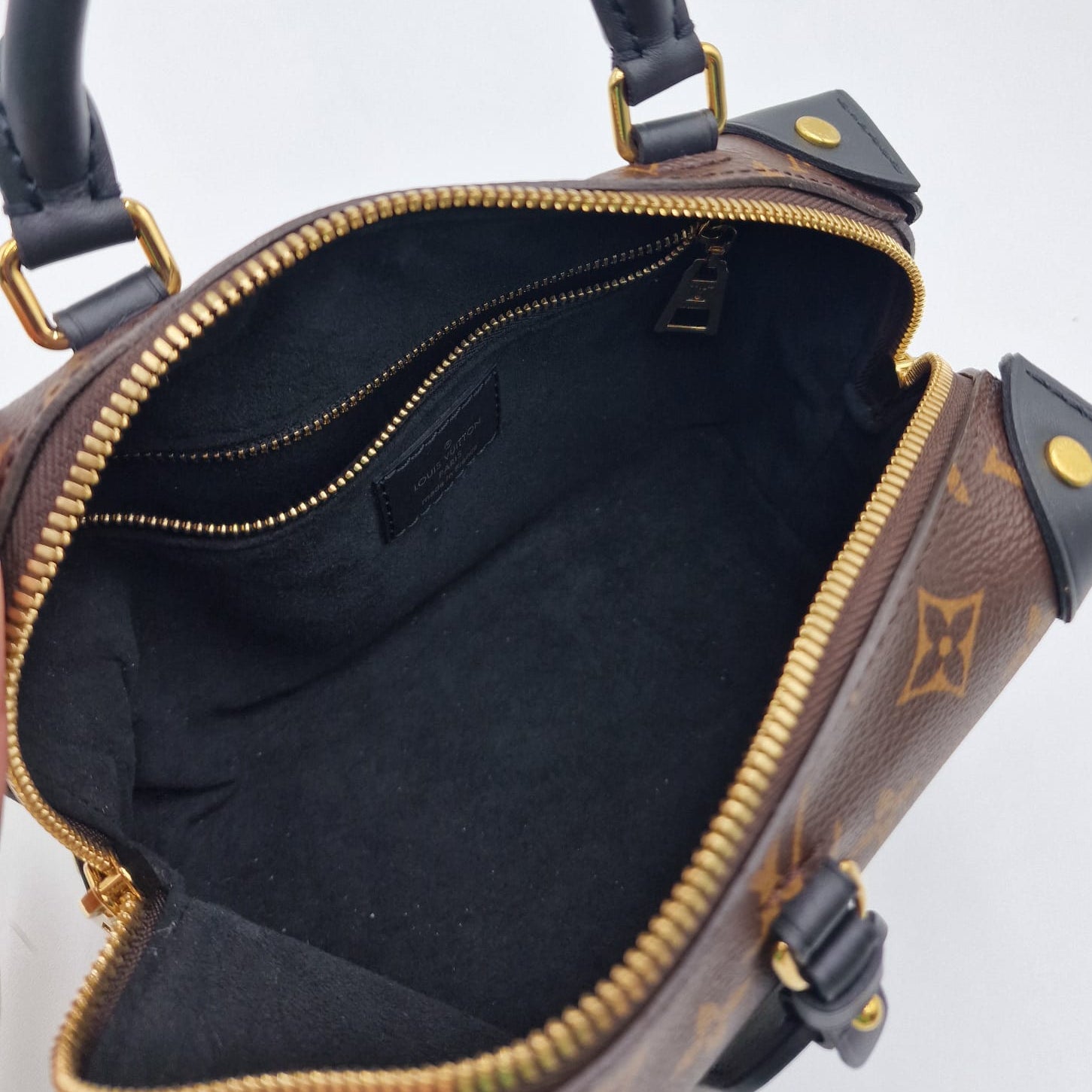 Louis Vuitton Petite Malle Souple