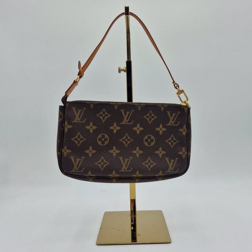 Louis Vuitton Pochette