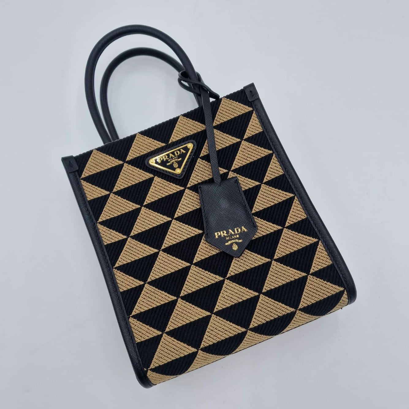 Prada Mini Symbole