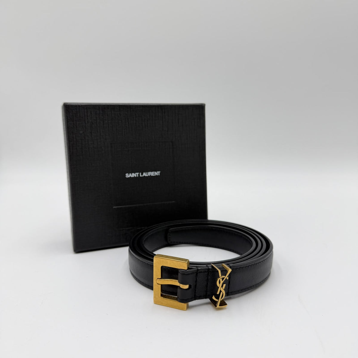Saint Laurent Cassandre Thin Belt