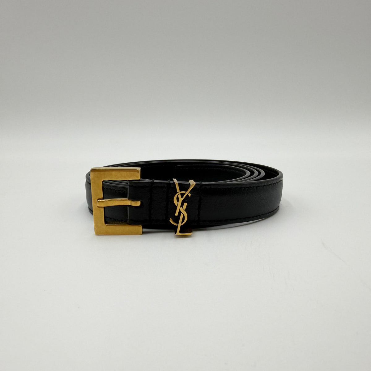 Saint Laurent Cassandre Thin Belt
