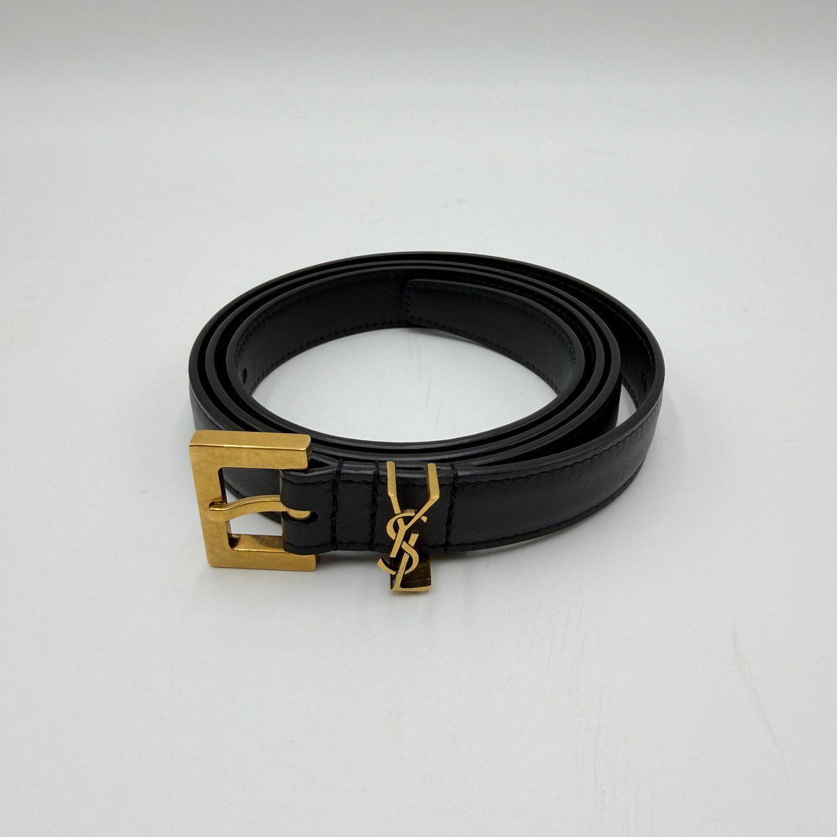 Saint Laurent Cassandre Thin Belt