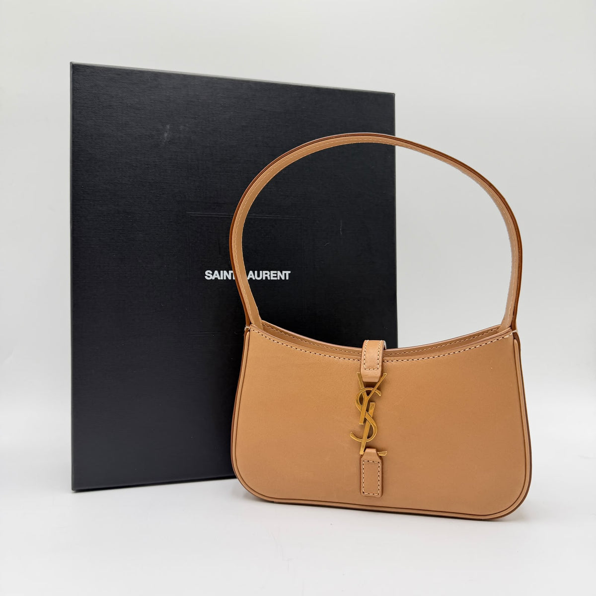 Saint Laurent Le 5 à 7 Mini