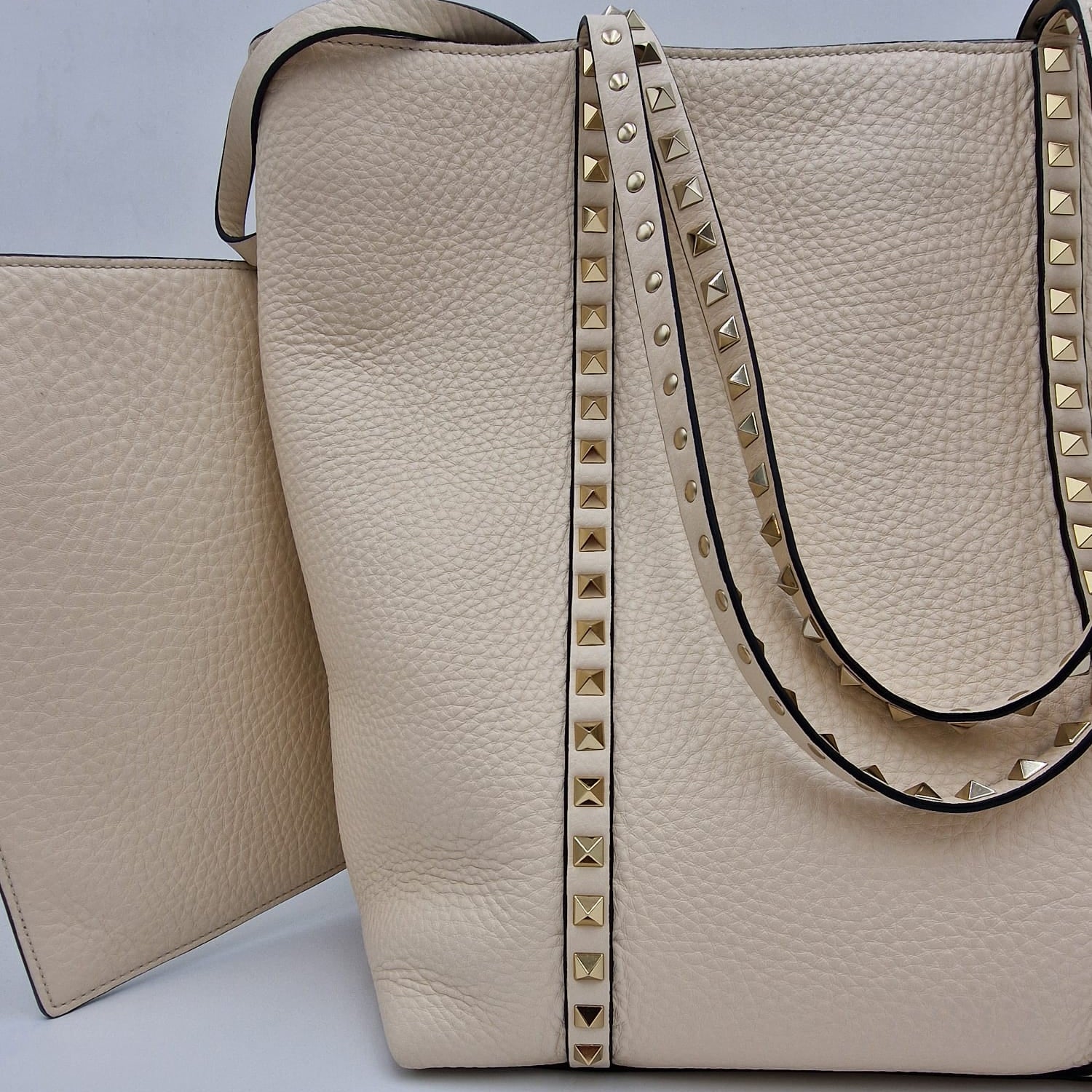 Valentino Garavani Rockstud Tote