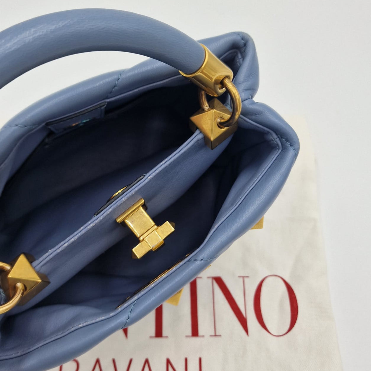 Valentino Garavani Roman Stud