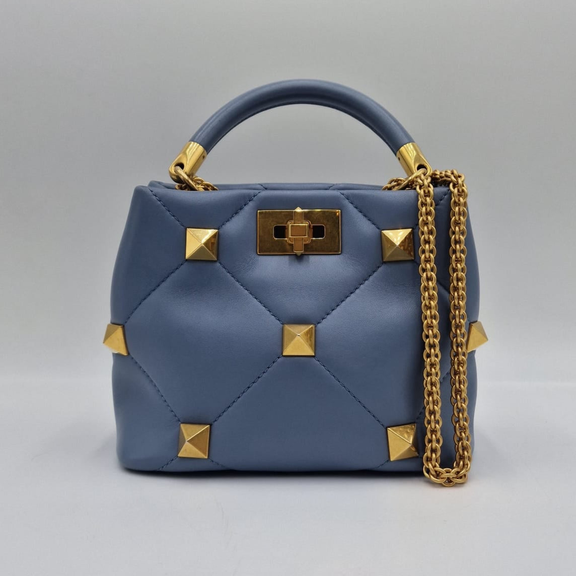 Valentino Garavani Roman Stud