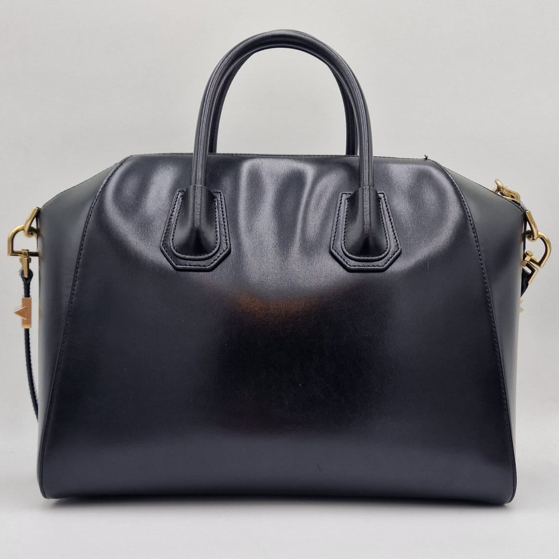 Givenchy Antigona Medium Black