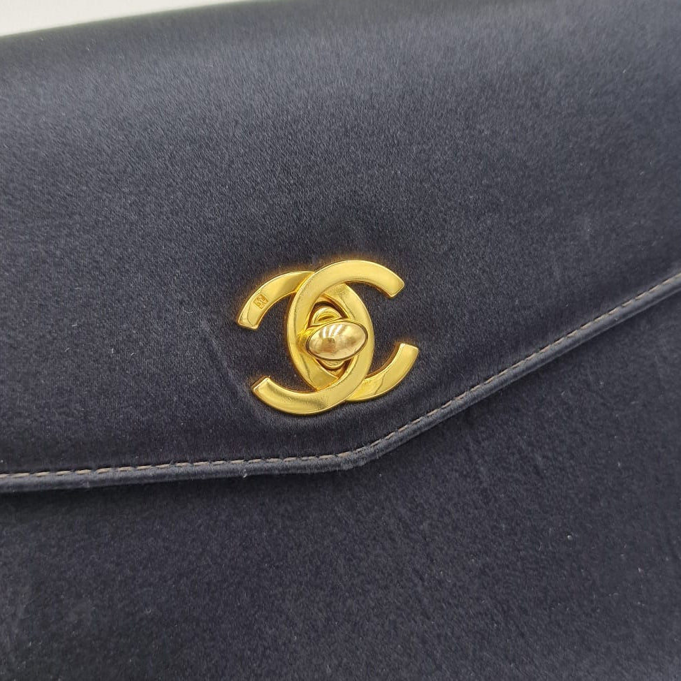 Chanel Vintage CC Chain Flap