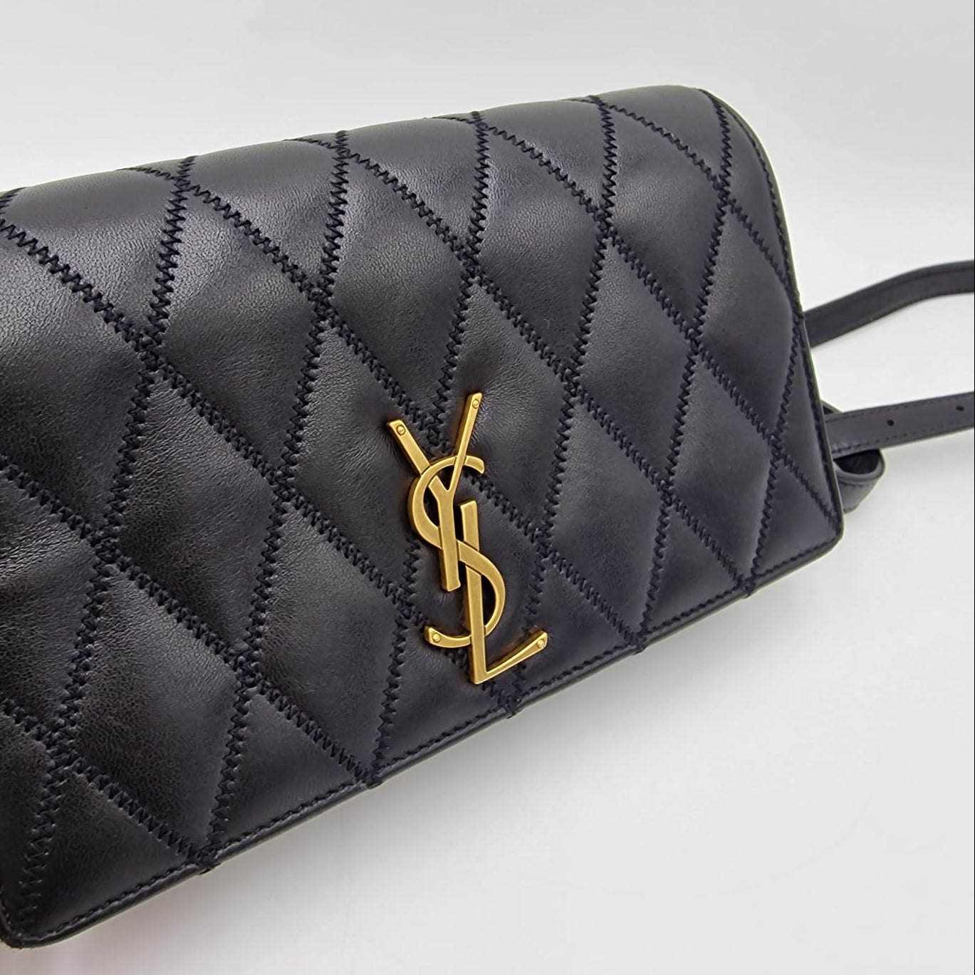 Saint Laurent Angie