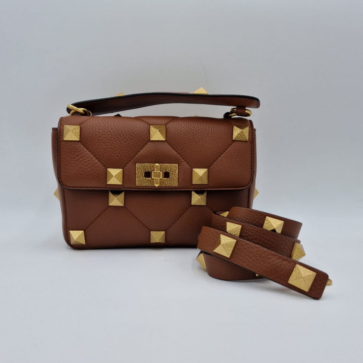 Valentino Garavani Roman Stud medium bag