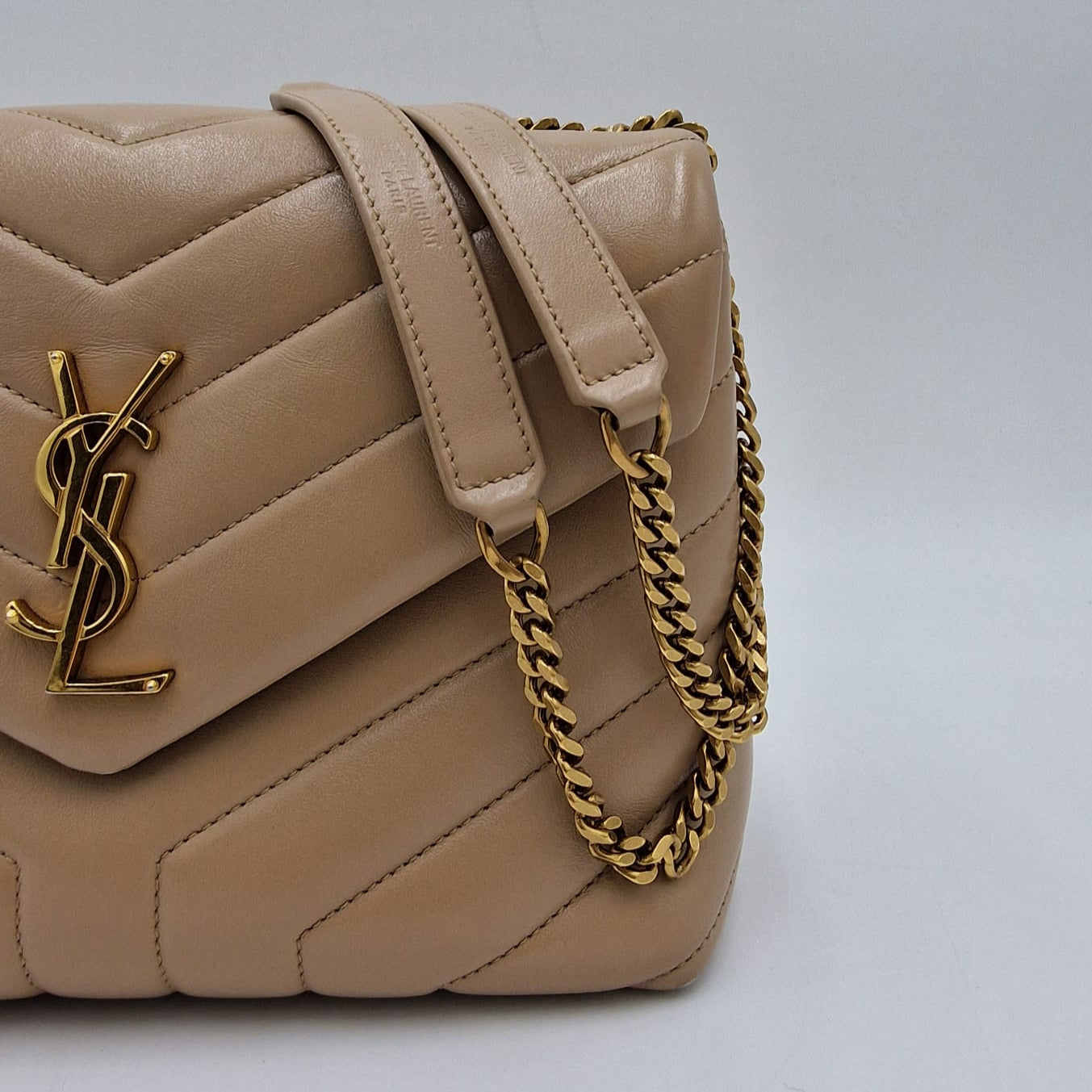 Saint Laurent Loulou Small