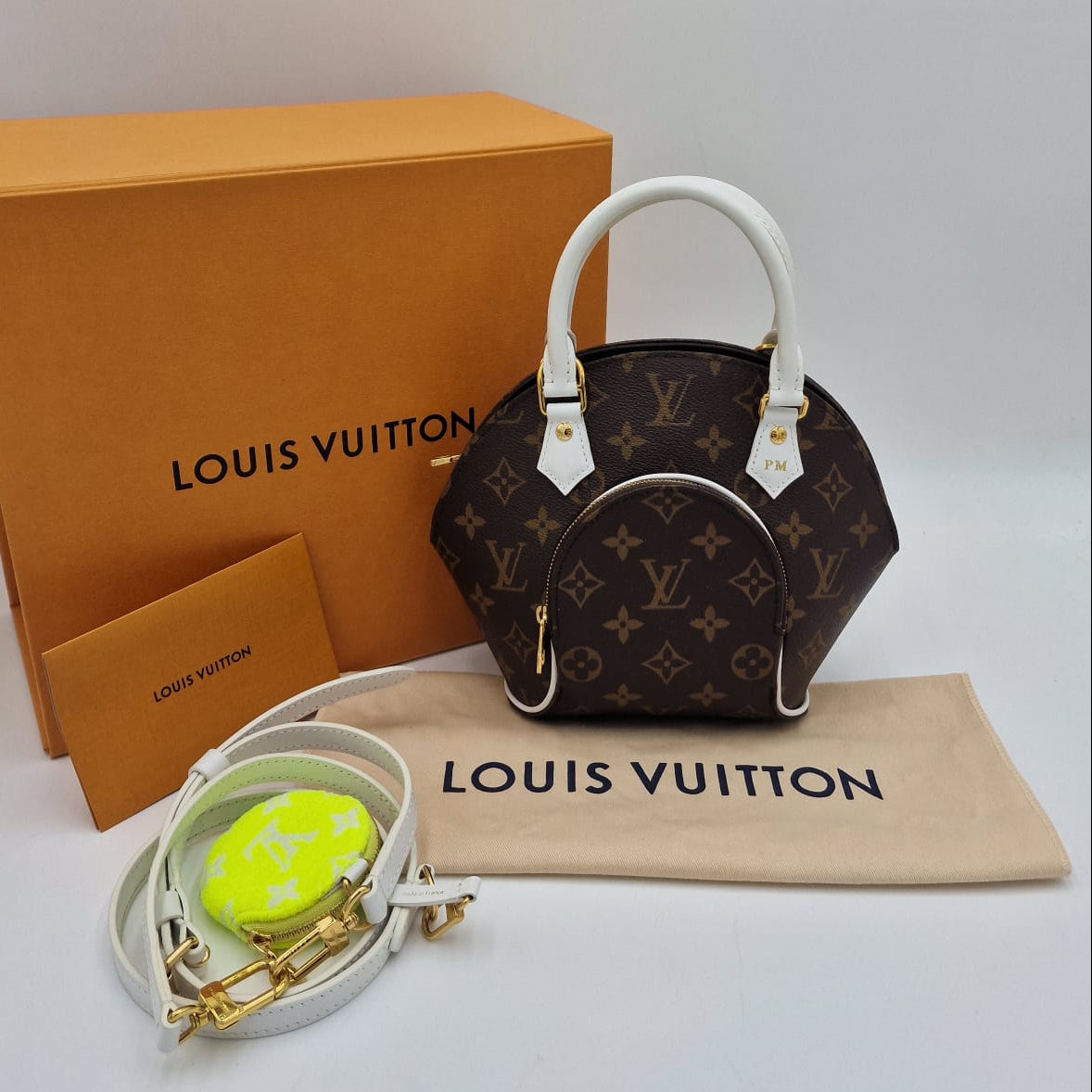 Louis Vuitton Elipse Nano