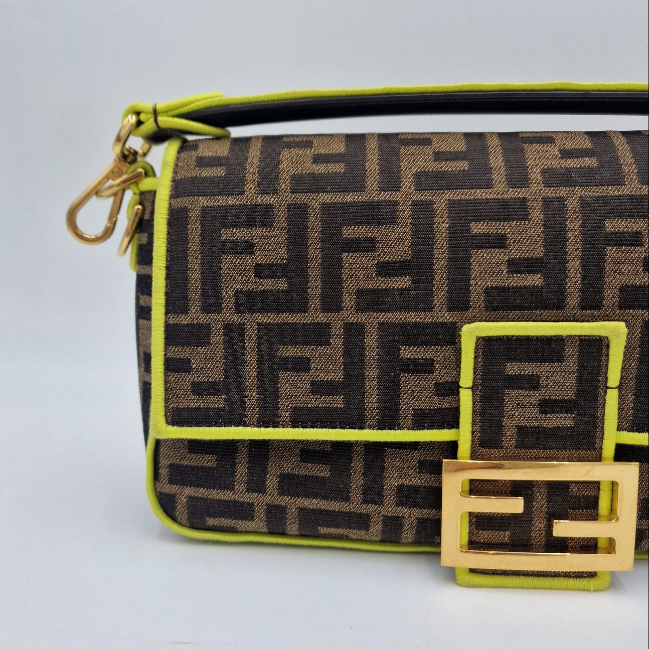 Fendi Baguette