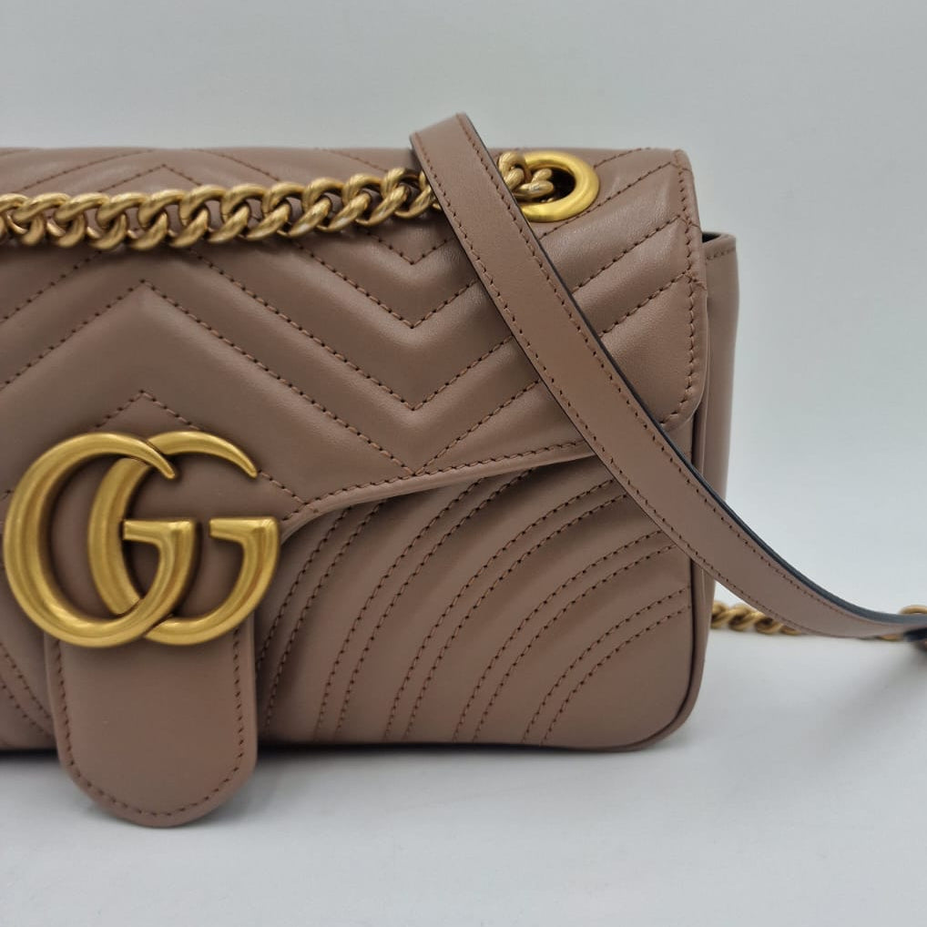 Gucci Marmont Rosa Viejo Pequeño