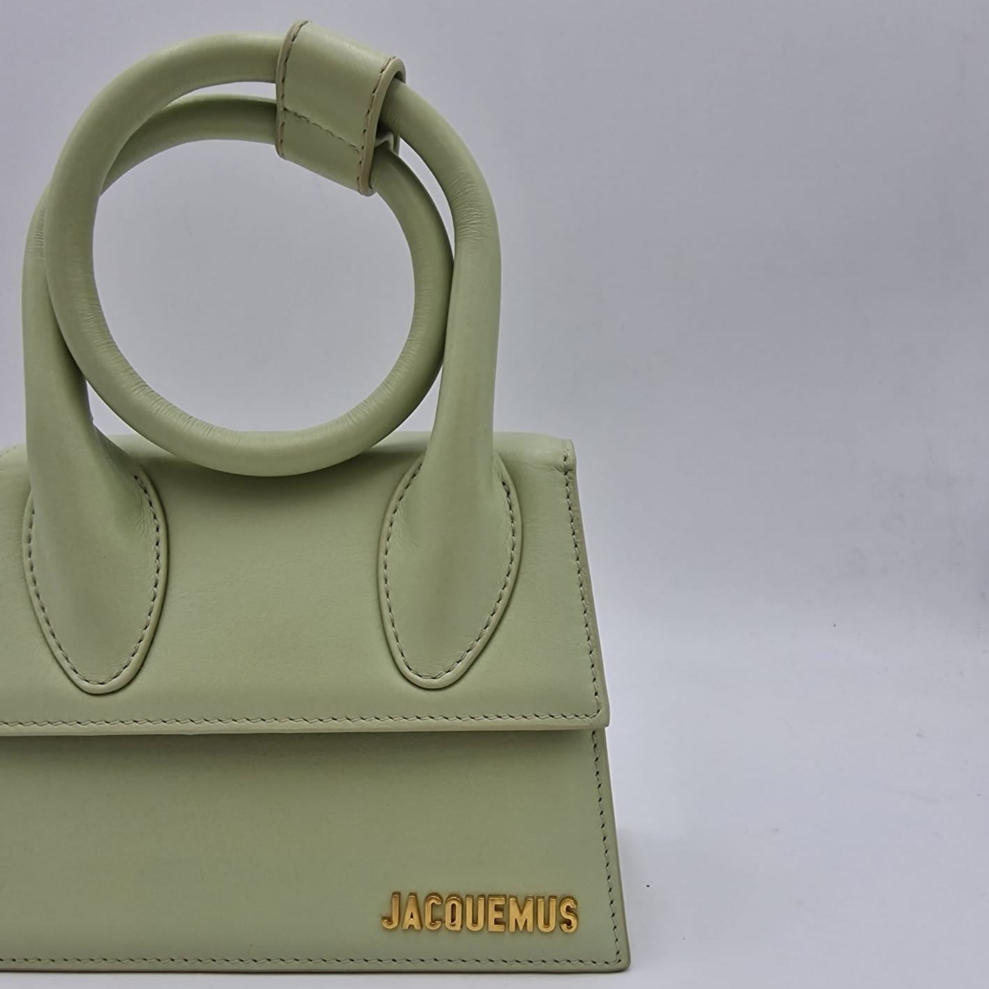 Jacquemus Le Chiquito Moyen