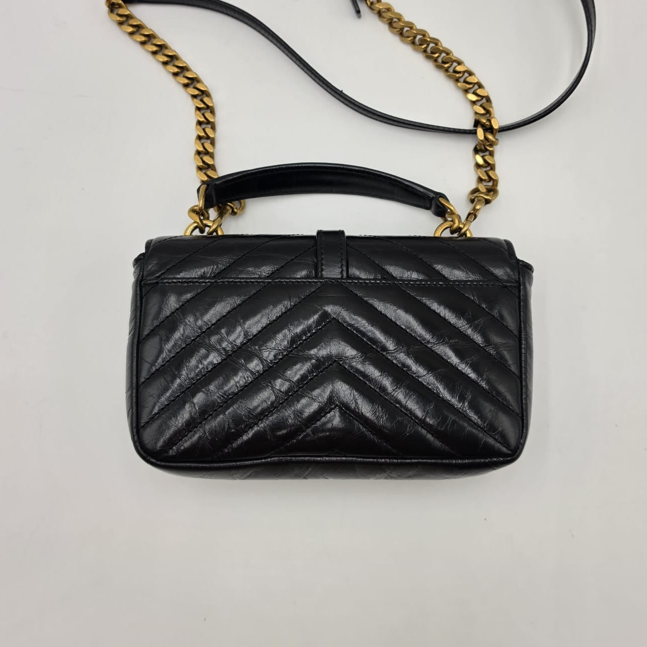 Miu Miu Clutch Con Cristales Matelassé