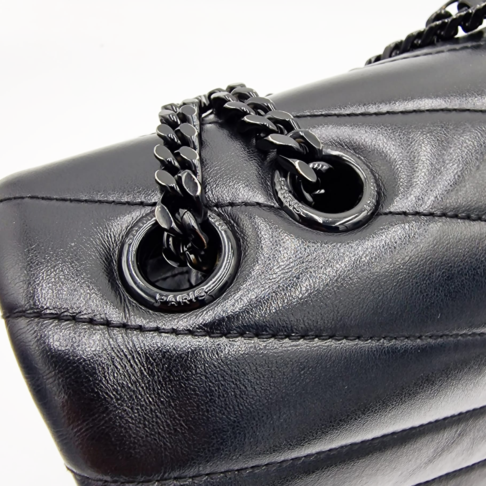 Saint Laurent Loulou Medium Black Hardware