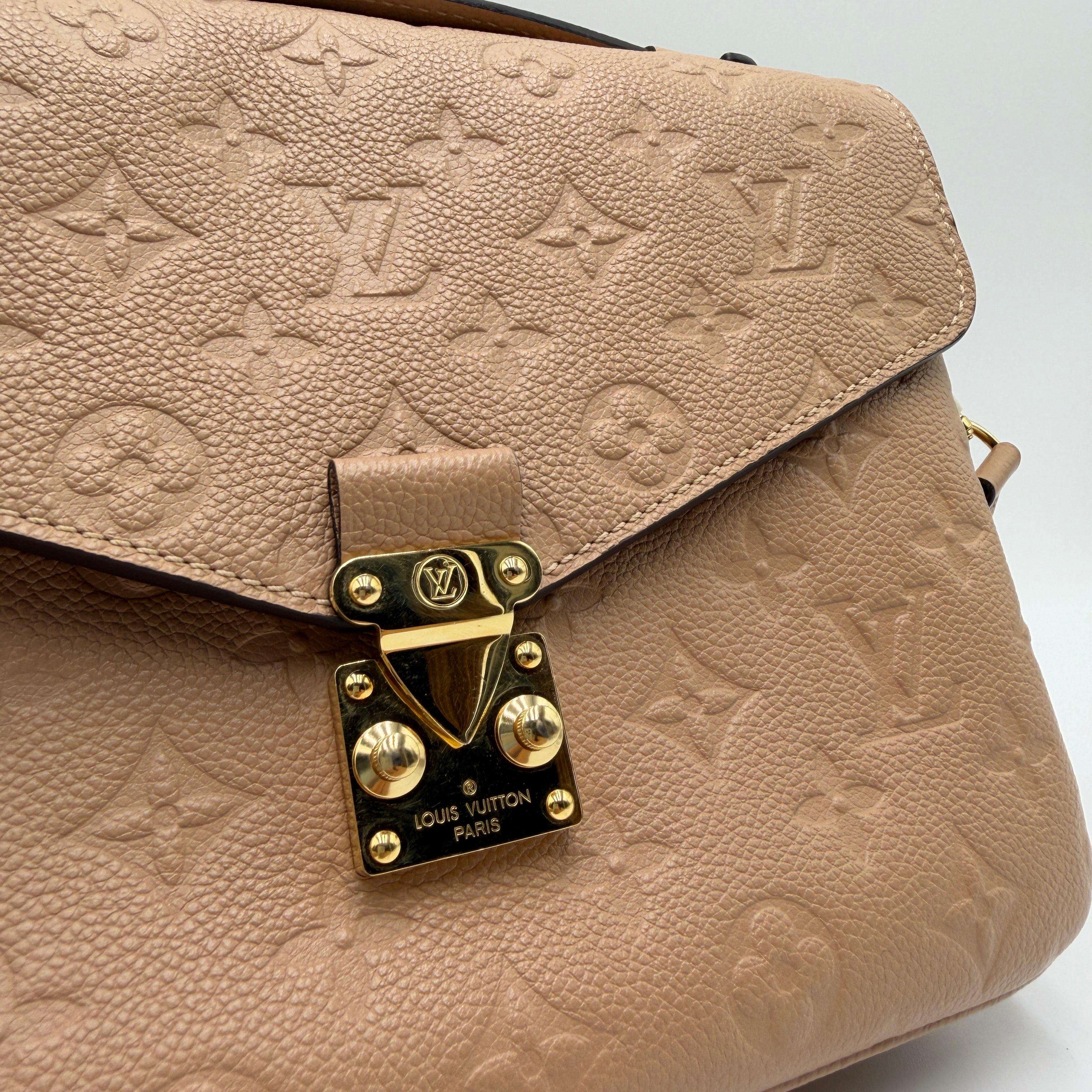 Louis Vuitton Métis Monogram Empreinte