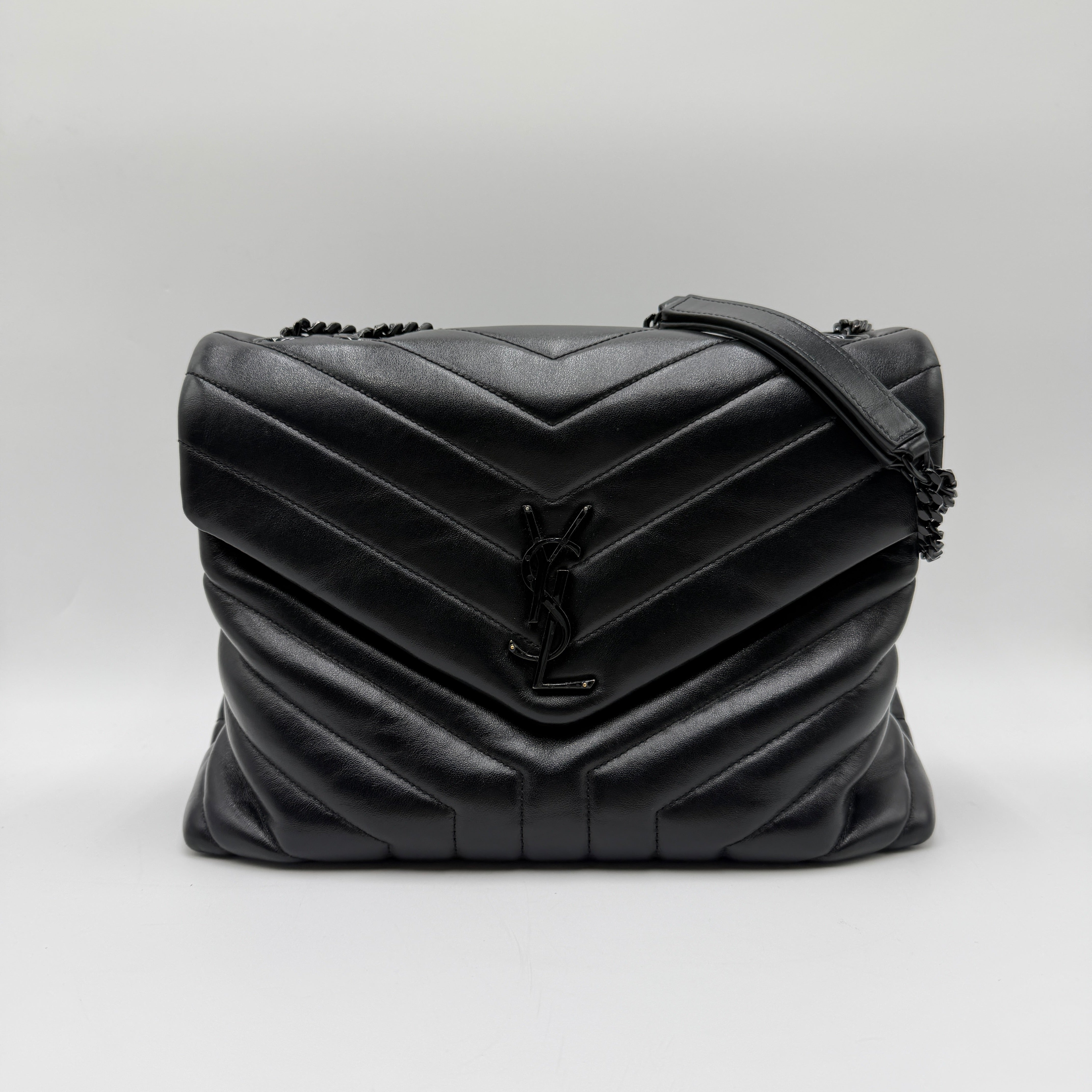 Saint Laurent Loulou Mediano Herrajes negros