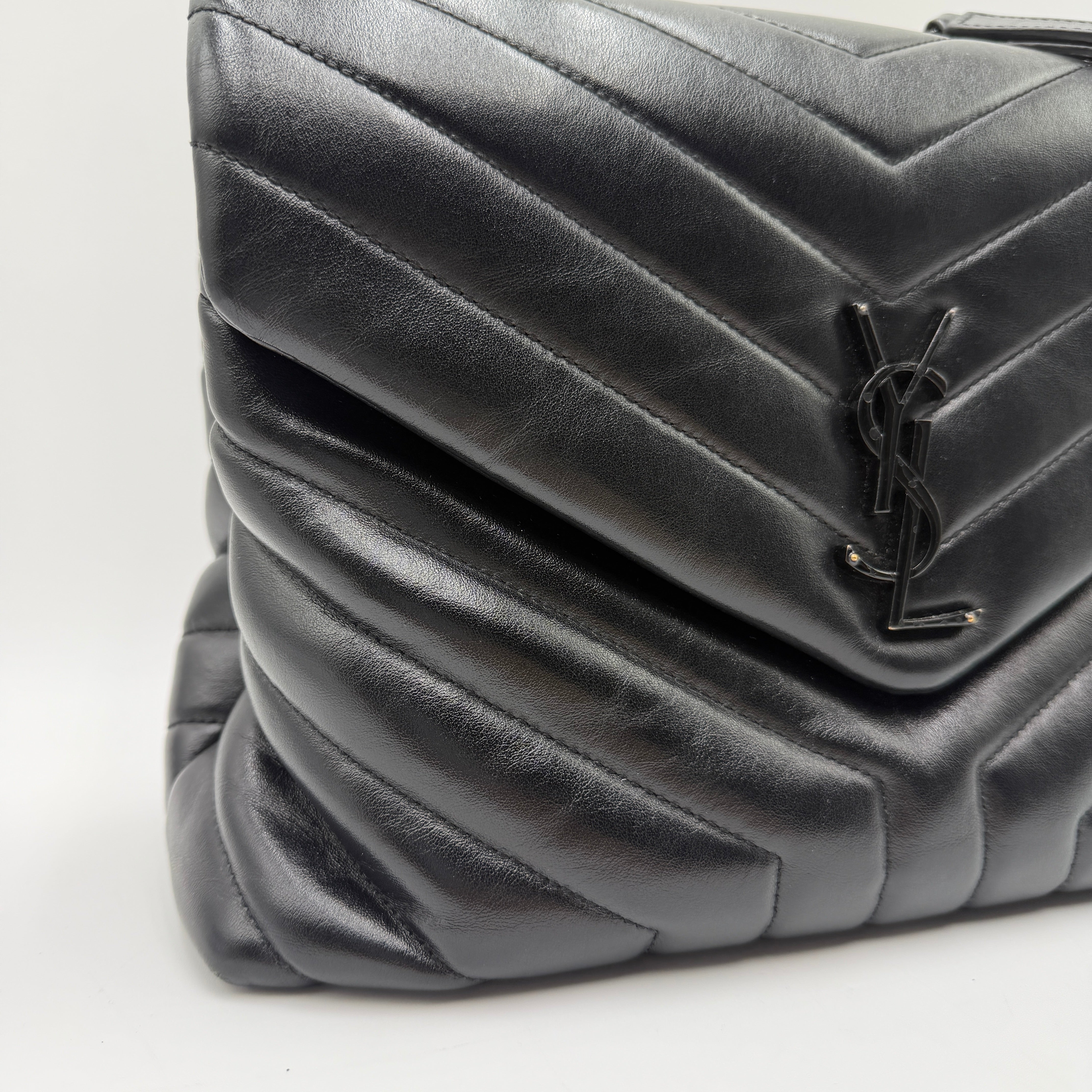 Saint Laurent Loulou Mediano Herrajes negros
