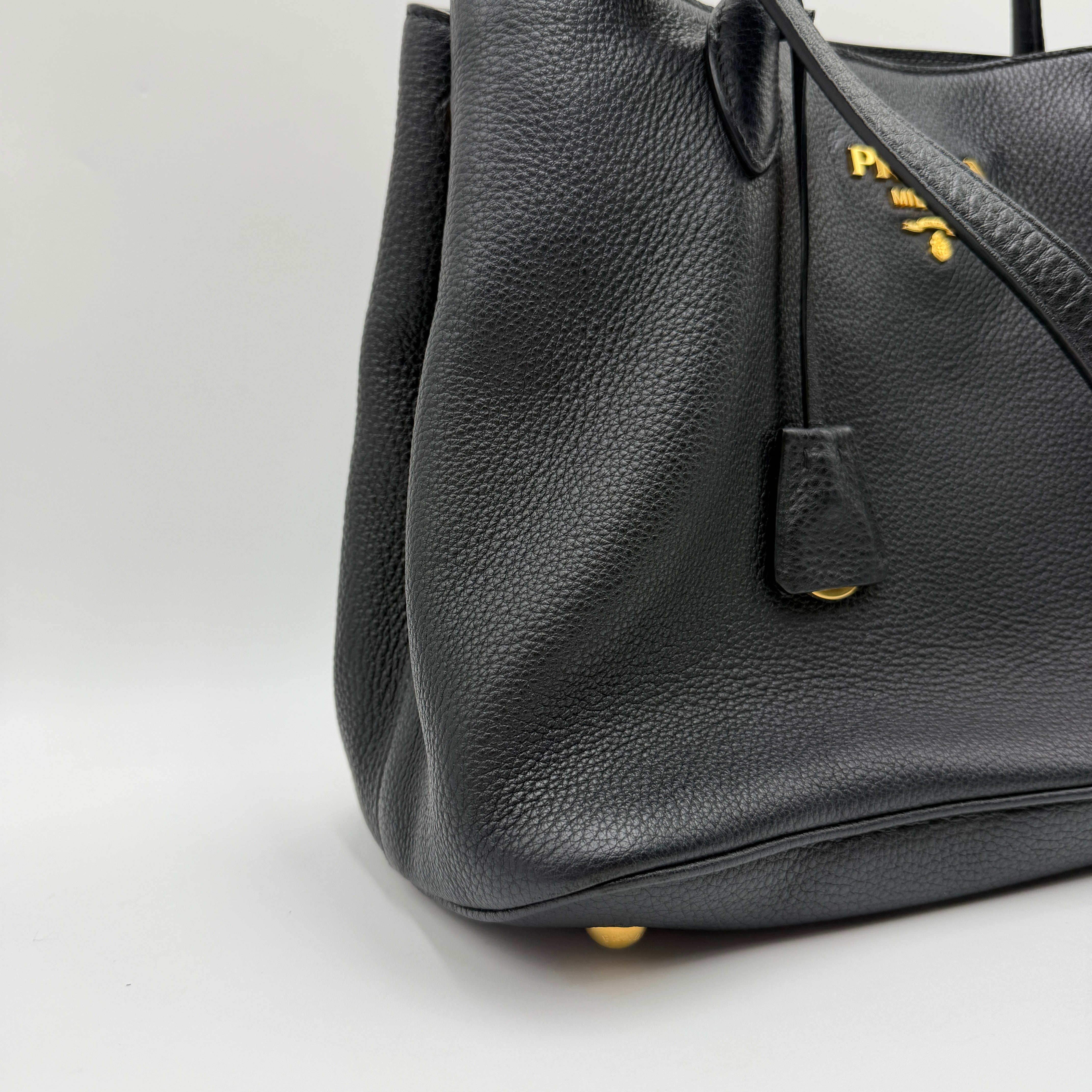 Prada Vitello Daino